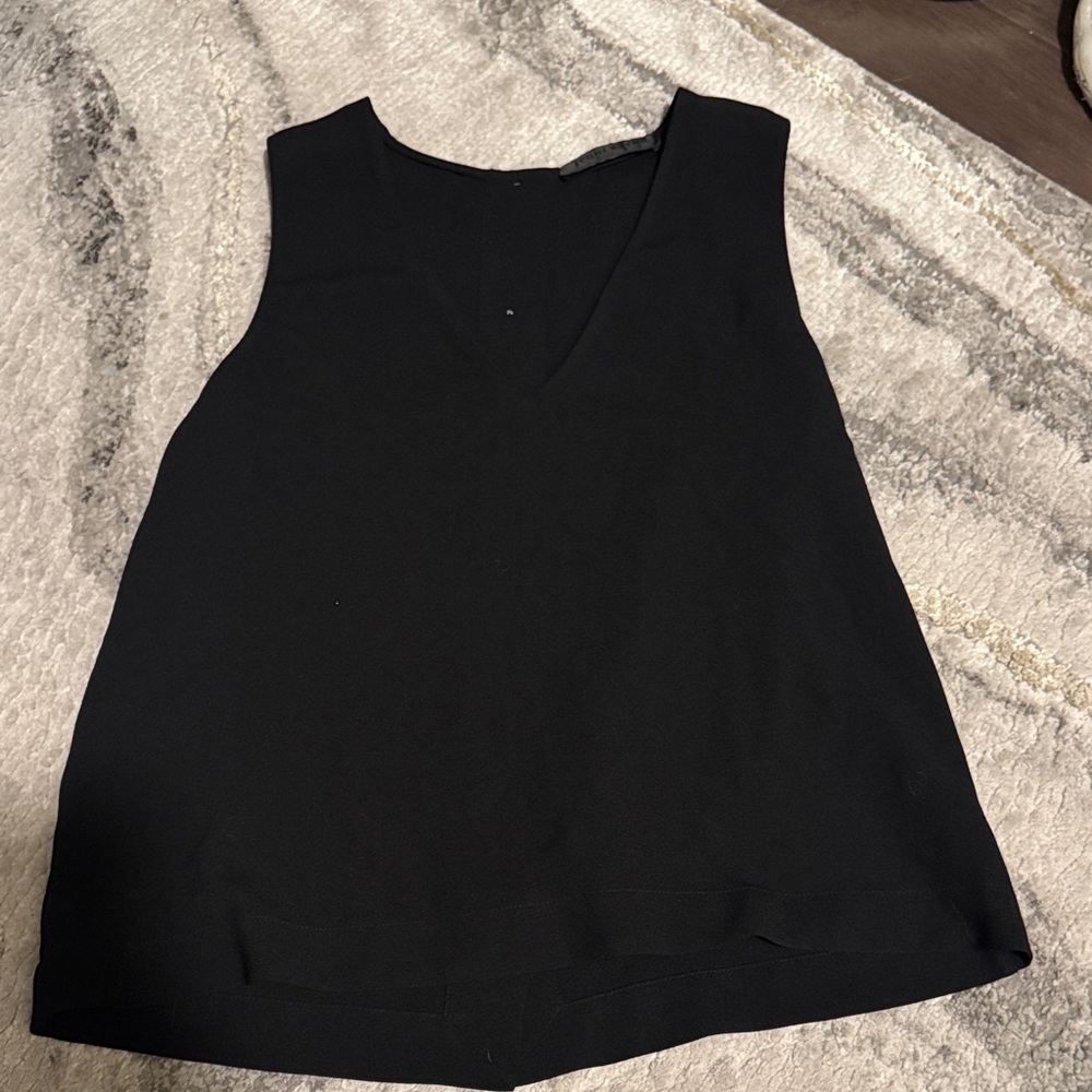 Jenni Kayne Black V-Neck Tank Top